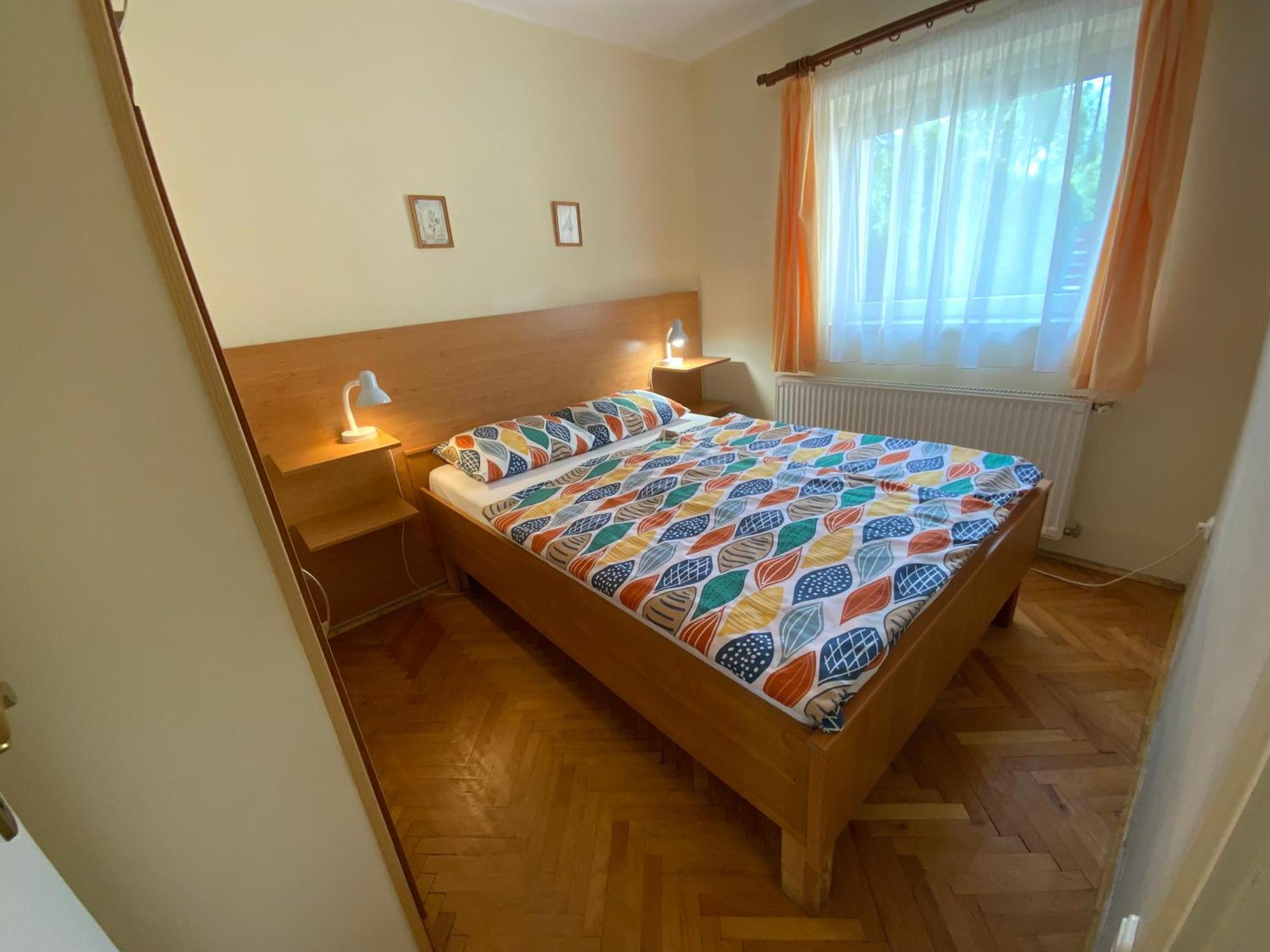 Gosy Apartmanok 希欧福克 外观 照片